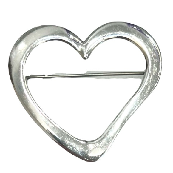 Vintage Jewelry - VINTAGE STERLING SILVER OPEN HEART BROOCH